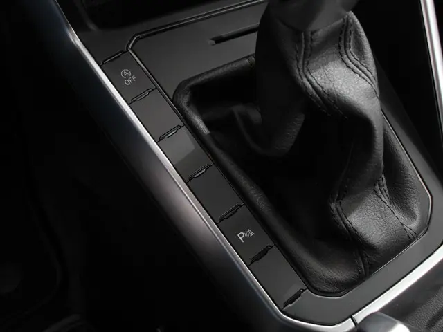 Volkswagen Polo 1.0 TSI Life 2022 Benzine 18
