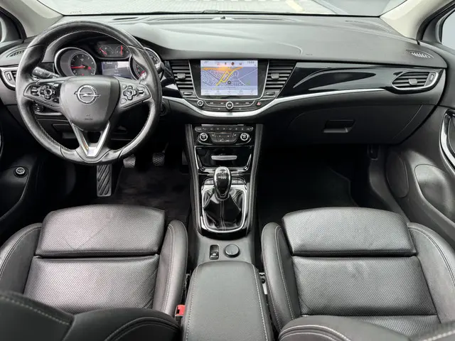 Opel Astra Sports Tourer 1.4 Innovation 2017 Benzine 14