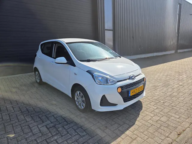 Hyundai i10 1.0i Comfort 2017 Benzine 9
