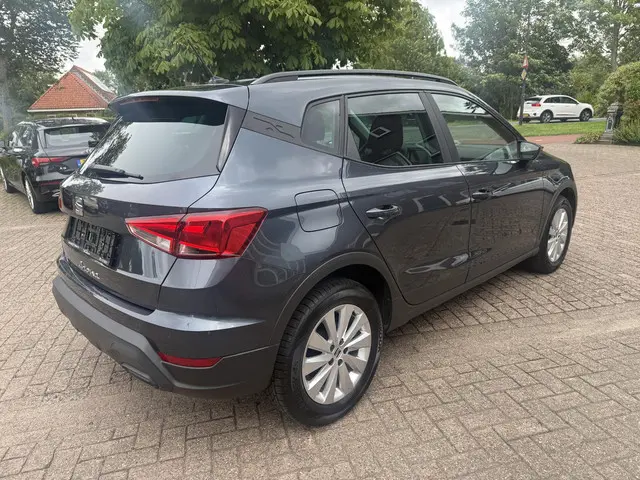 SEAT Arona 1.0 TSI Xperience 2023 Benzine 3