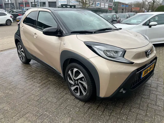 Toyota Aygo X 1.0 VVT-i MT Envy 2024 Benzine 6