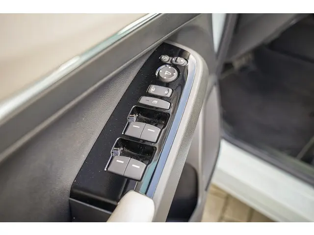 Honda HR-V 1.5i e:HEV ADVANCE STYLE 2024 Hybride Benzine 36