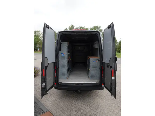 Volkswagen Crafter 35 2.0 TDI 170PK L3H2 2020 Diesel 8