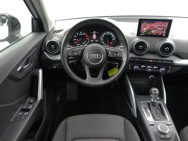 Audi Q2 35 TFSI 150pk S Line Aut- 2019 Benzine 6