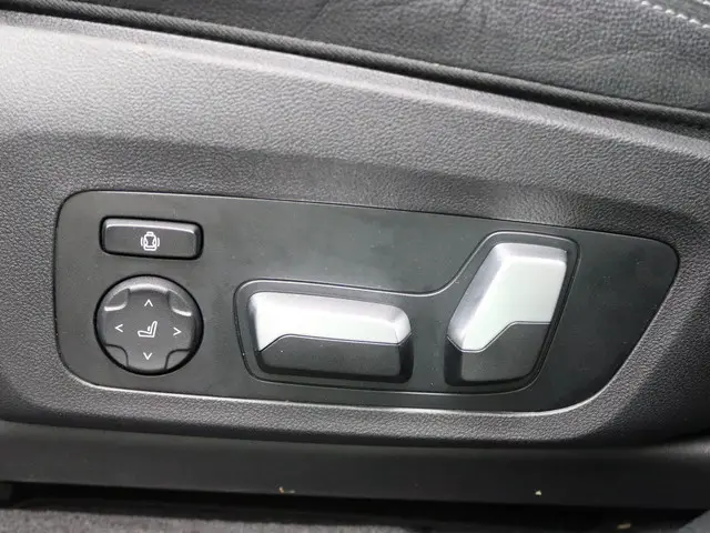 BMW iX3 80 kWh 2021 Elektrisch 11