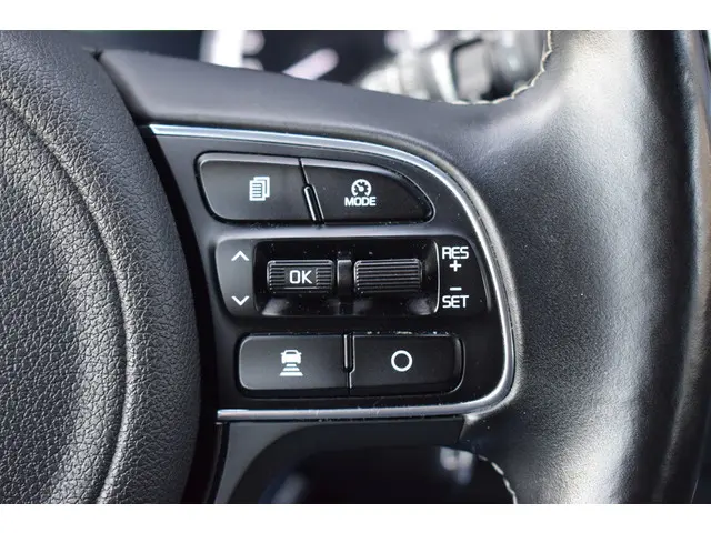 Kia Niro 1.6 GDi PHEV DynamicLine 2019 Hybride Benzine 31