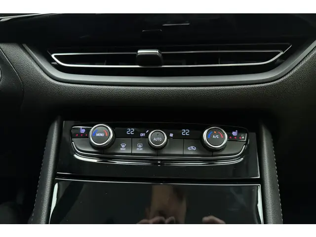 Opel Grandland 1.2 Turbo GS Line 2024 Benzine 29