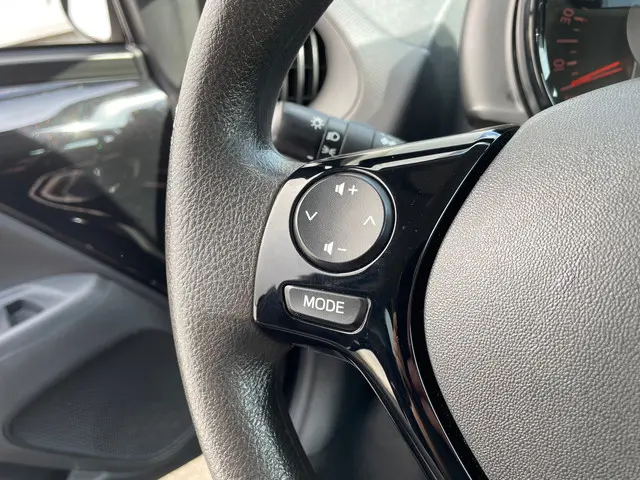 Citroën C1 1.0 VTi Feel / Carplay / Camera 2021 Benzine 20