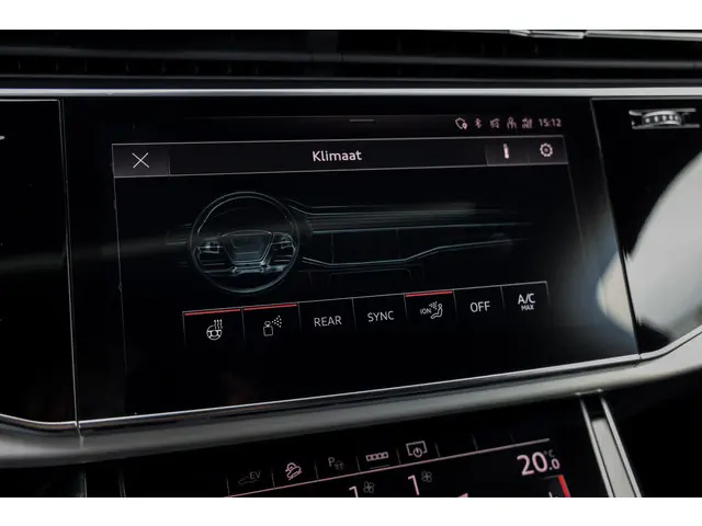 Audi Q7 55 TFSI e quattro S-Line 2022 Hybride Benzine 52