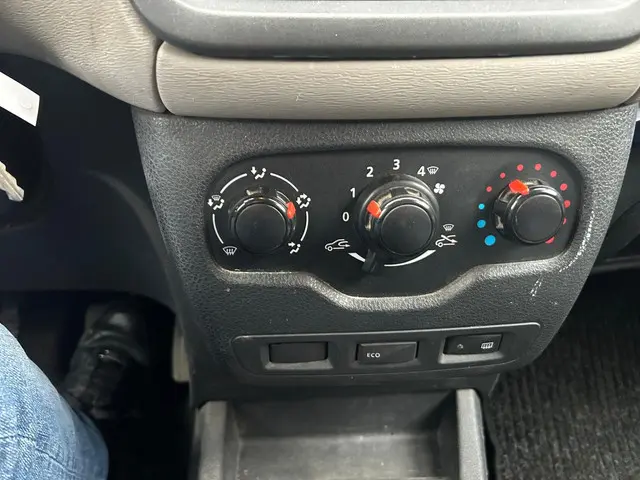 Dacia Dokker 1.5 dCi 75 Ambiance 2017 Diesel 13