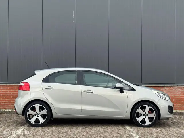 Kia Rio 1.4 CVVT Super Pack 2013 Benzine 29