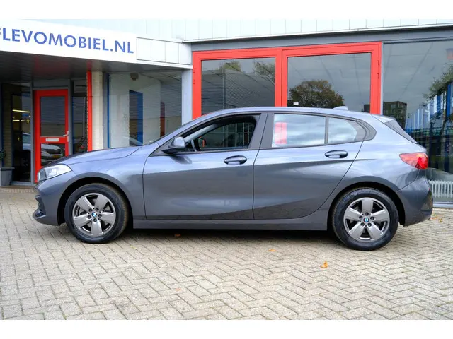 BMW 1 Serie 116d Navi|Clima|LMV|PDC 2020 Diesel 35