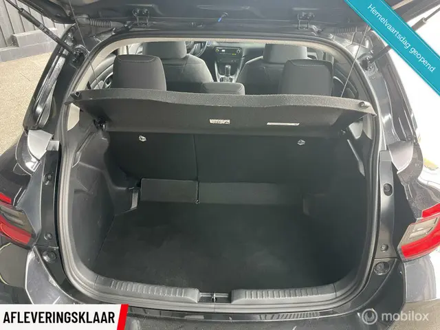 Toyota Yaris 1.5 Hybrid Style 2021 Hybride Benzine 34