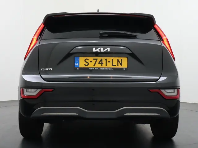 Kia Niro EV ExecutiveLine 64.8 kWh 2023 Elektrisch 6