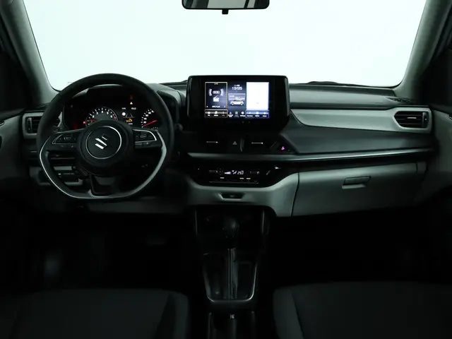 Suzuki Swift 1.2 Style Smart Hybrid 2025 Benzine 4