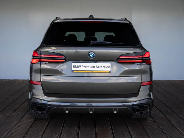 BMW X5 xDrive50e 2024 Hybride Benzine 5