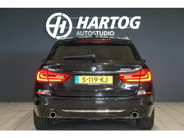 BMW 5 Serie Touring 530i xDrive Executive 2017 Benzine 11