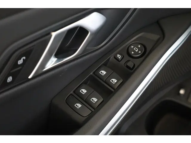 BMW 3 Serie Touring 330e 2025 Hybride Benzine 22