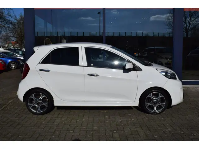 Kia Picanto 1.2 CVVT SportsLine 2015 Benzine 6