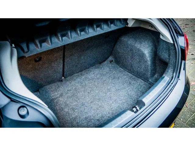 SEAT Ibiza 1.2 Style CRUISE PDC CLIMA 2014 Benzine 10