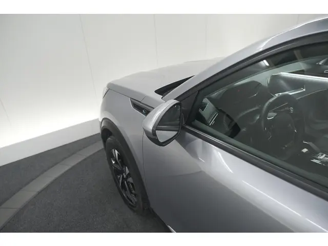 Peugeot e-2008 EV Allure 50 kWh 2021 Elektrisch 20