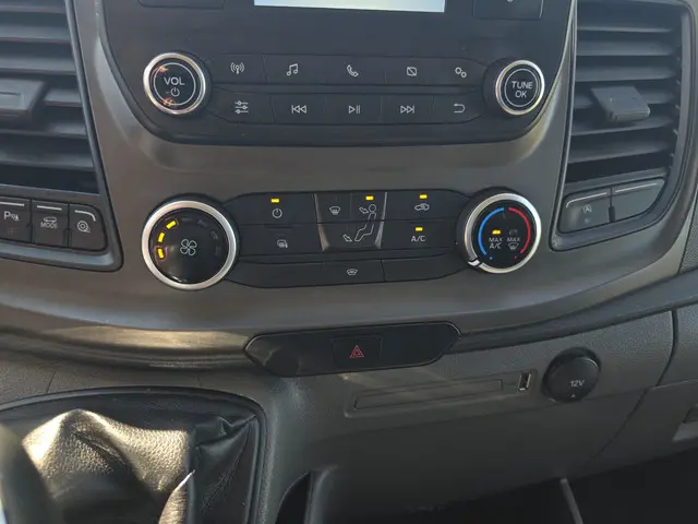 Ford Transit 350 2.0 TDCI L4 H3 Trend RWD 2023 Diesel 16