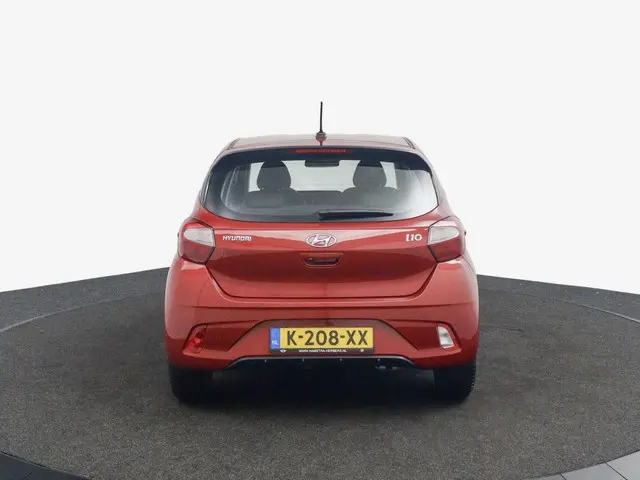 Hyundai i10 1.0 Comfort Smart rood 2021 Benzine 6