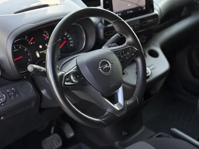 Opel Combo 1.5D L2H1 Innovation 2020 Diesel 15