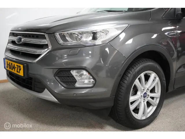 Ford Kuga 1.5 EcoBoost Titanium 2019 Benzine 4