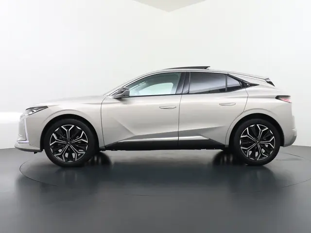 DS DS 4 1.2 PureTech Opéra 2024 Benzine 4