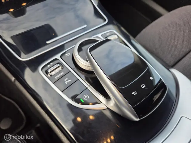 Mercedes-Benz C-Klasse 180 Prestige 2016 Benzine 18