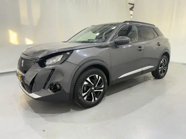 Peugeot 2008 1.2 PureTech Allure Automaat 2020 Benzine 19