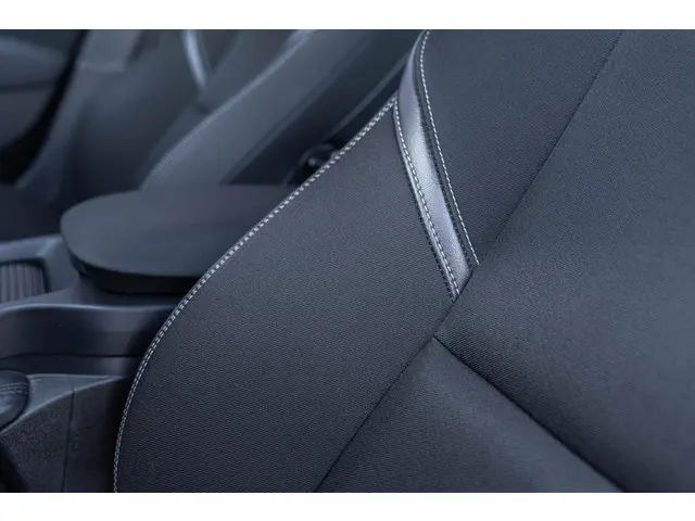 Volvo V40 T3 Automaat Inscription 2018 Benzine 23