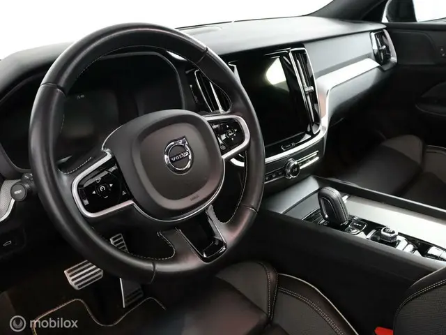 Volvo S60 2.0 B4 R-Design|Blis| panodak|adapt 2021 Benzine 47