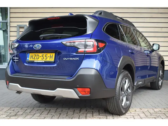 Subaru Outback 2.5i Premium AWD 2023 Benzine 5