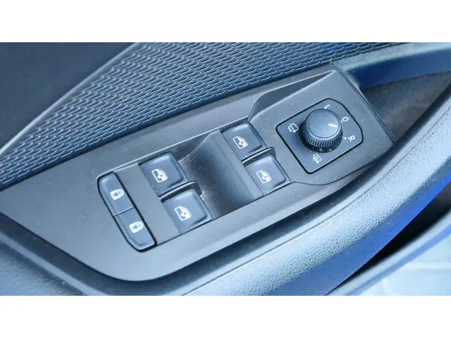 Škoda Octavia Combi 1.0 TSI 2021 Benzine 56