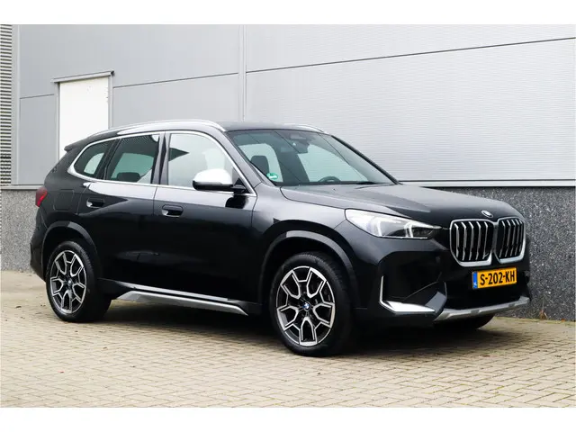 BMW X1 sDrive18i 2023 Benzine 19