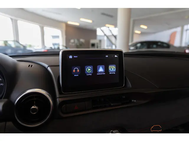 Fiat 124 Spider 1.4 MultiAir Turbo Abarth 2018 Benzine 12