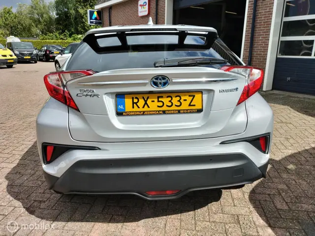 Toyota C-HR 1.8 Hybrid Black Edition 2018 Hybride Benzine 7