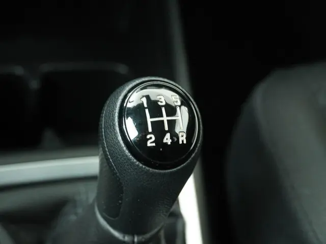 Suzuki Swift 1.2 Select Smart Hybrid 2022 Benzine 25