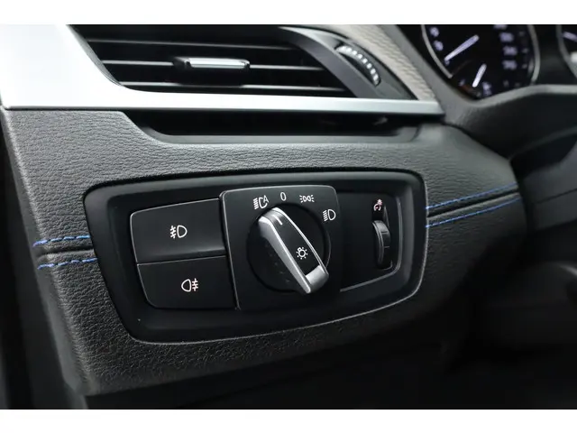 BMW X2 sDrive18i M Sport 2019 Benzine 10