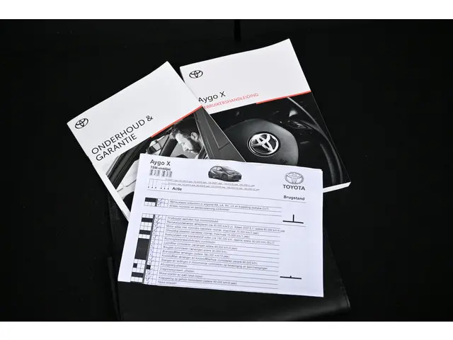 Toyota Aygo X 1.0 VVT-i MT Limited 2022 Benzine 19
