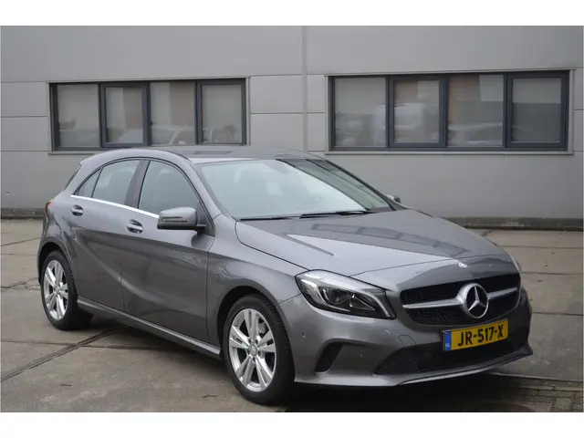 Mercedes-Benz A-Klasse 180 Ambition 2016 Benzine 3