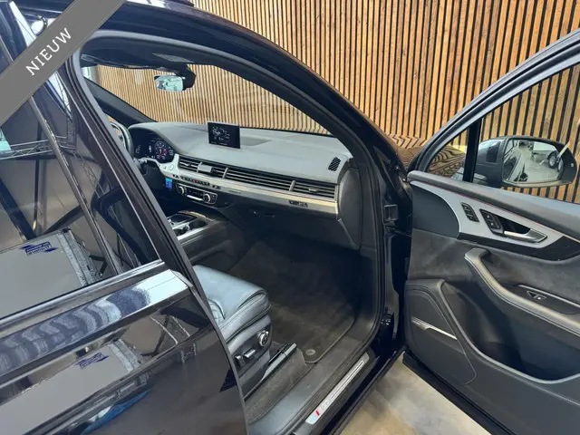 Audi SQ7 4.0 TDI SQ7 quattro Pro Line + 2017 Diesel 49