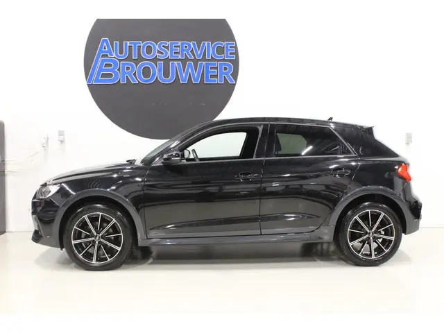 Audi A1 citycarver 30 TFSI epic Automaat 2020 Benzine 3