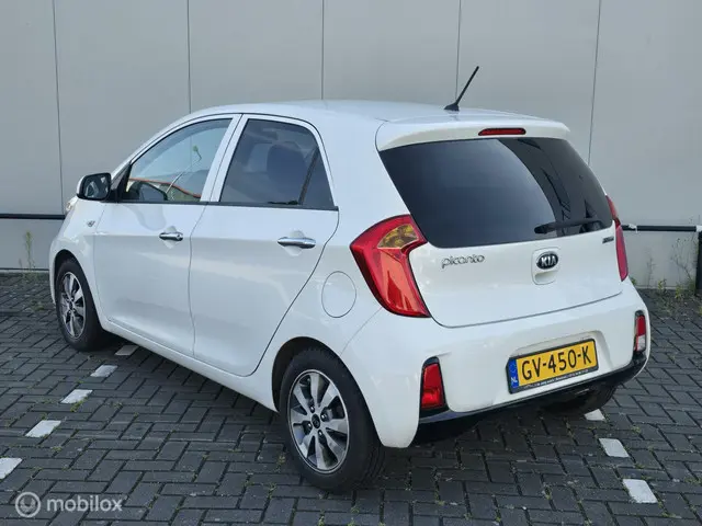 Kia Picanto 1.0 CVVT First Edition 2015 Benzine 3