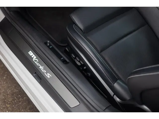 Porsche 911 992 3.8 Turbo S 2024 Benzine 9