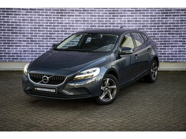 Volvo V40 1.5 T2 Polar+ 2019 Benzine 15