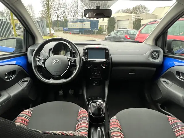 Citroën C1 1.0 VTi Shine *Camera*NAP* 2019 Benzine 11