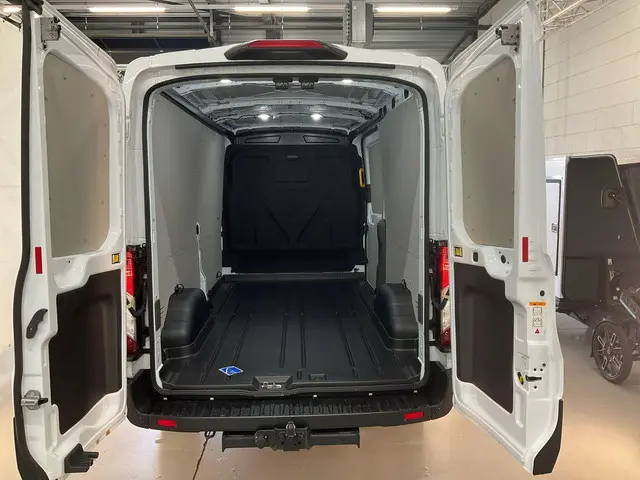 Ford Transit 350 2.0 TDCI L3H2 Trend 2024 Diesel 5